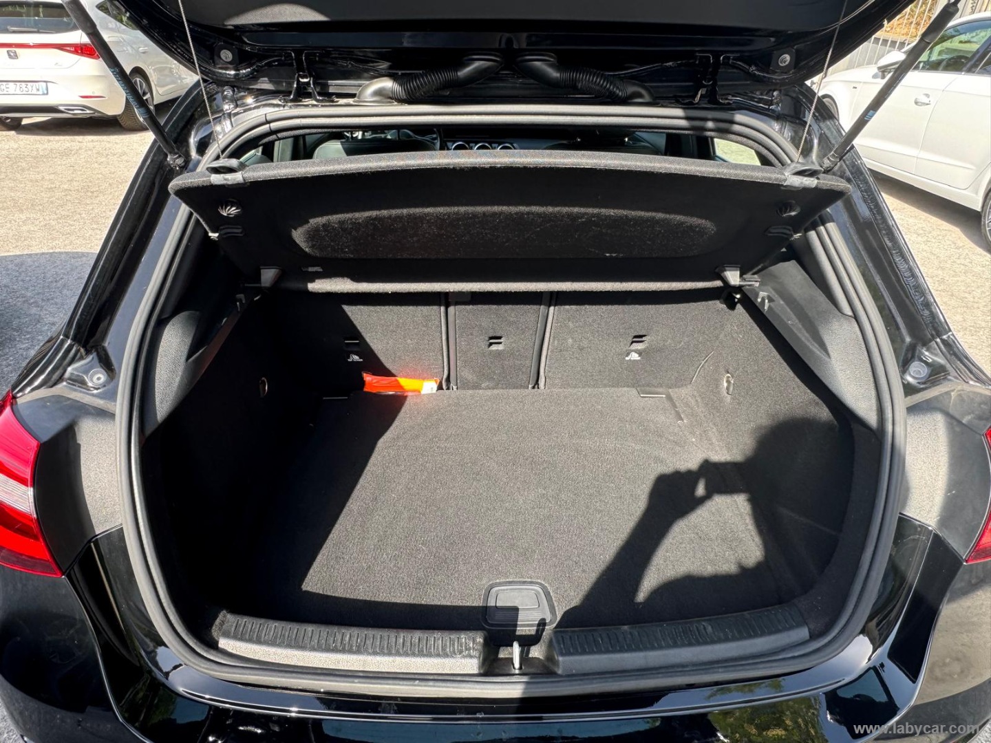 Mercedes-Benz Classe A A 180 d Automatic Business - Immagine 10