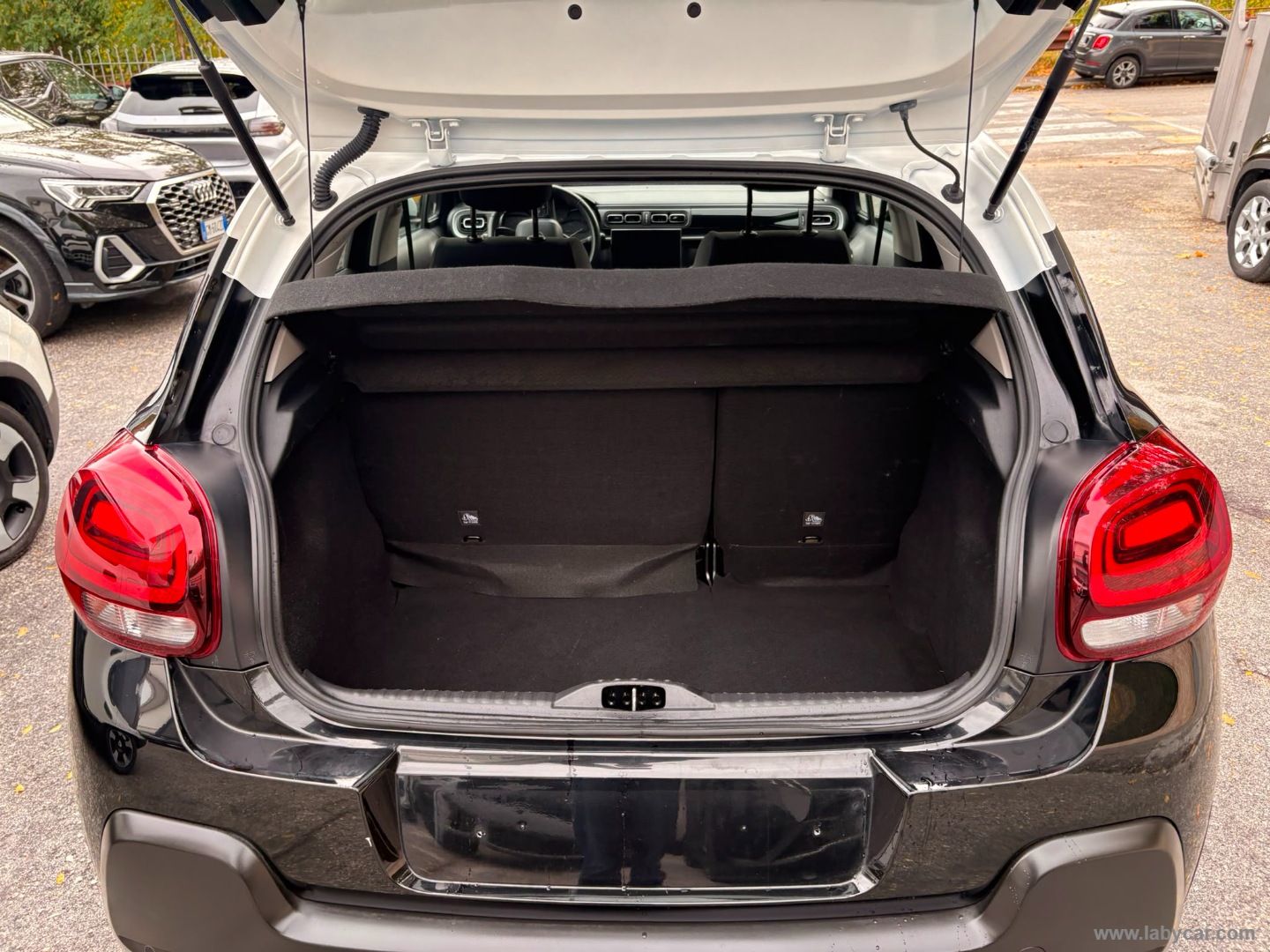 Citroën C3 PureTech 110 S&S Shine - Immagine 10
