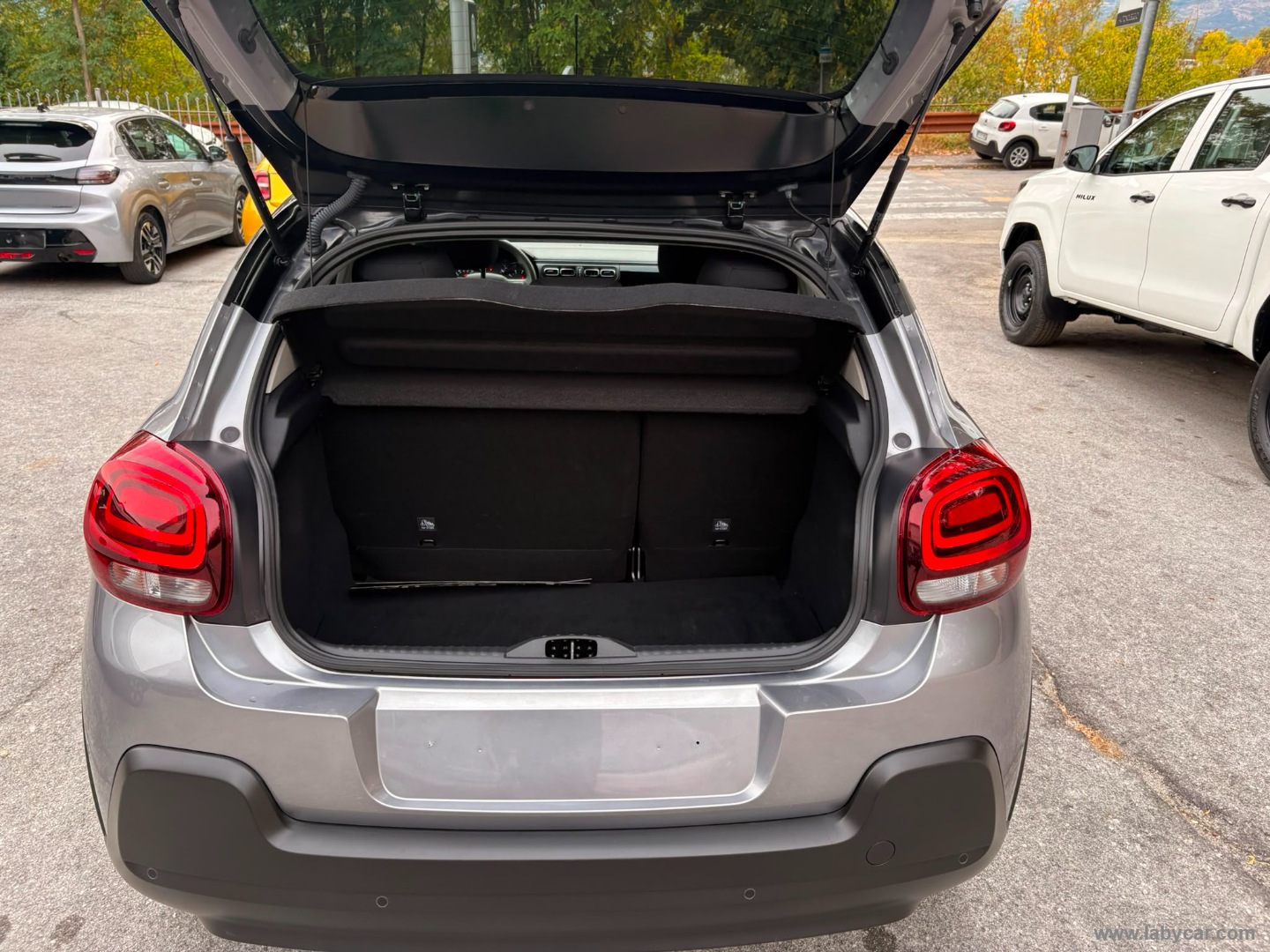 Citroën C3 PureTech 110 S&S Shine - Immagine 10