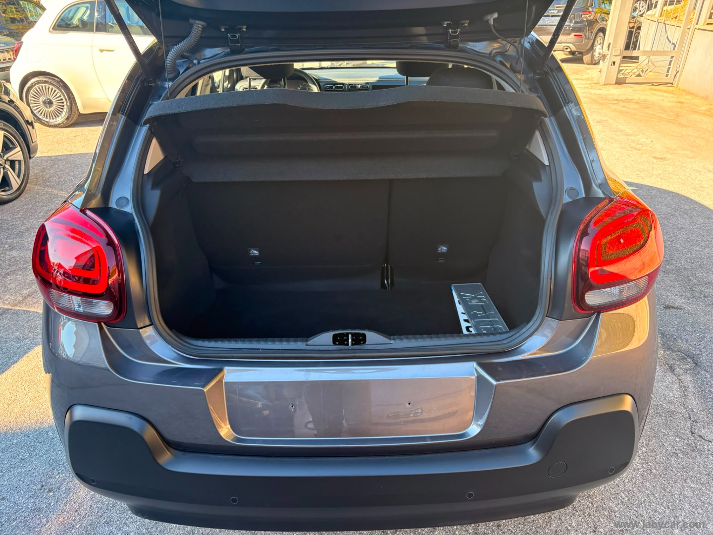 Citroën C3 PureTech 110 S&S Shine - Immagine 10