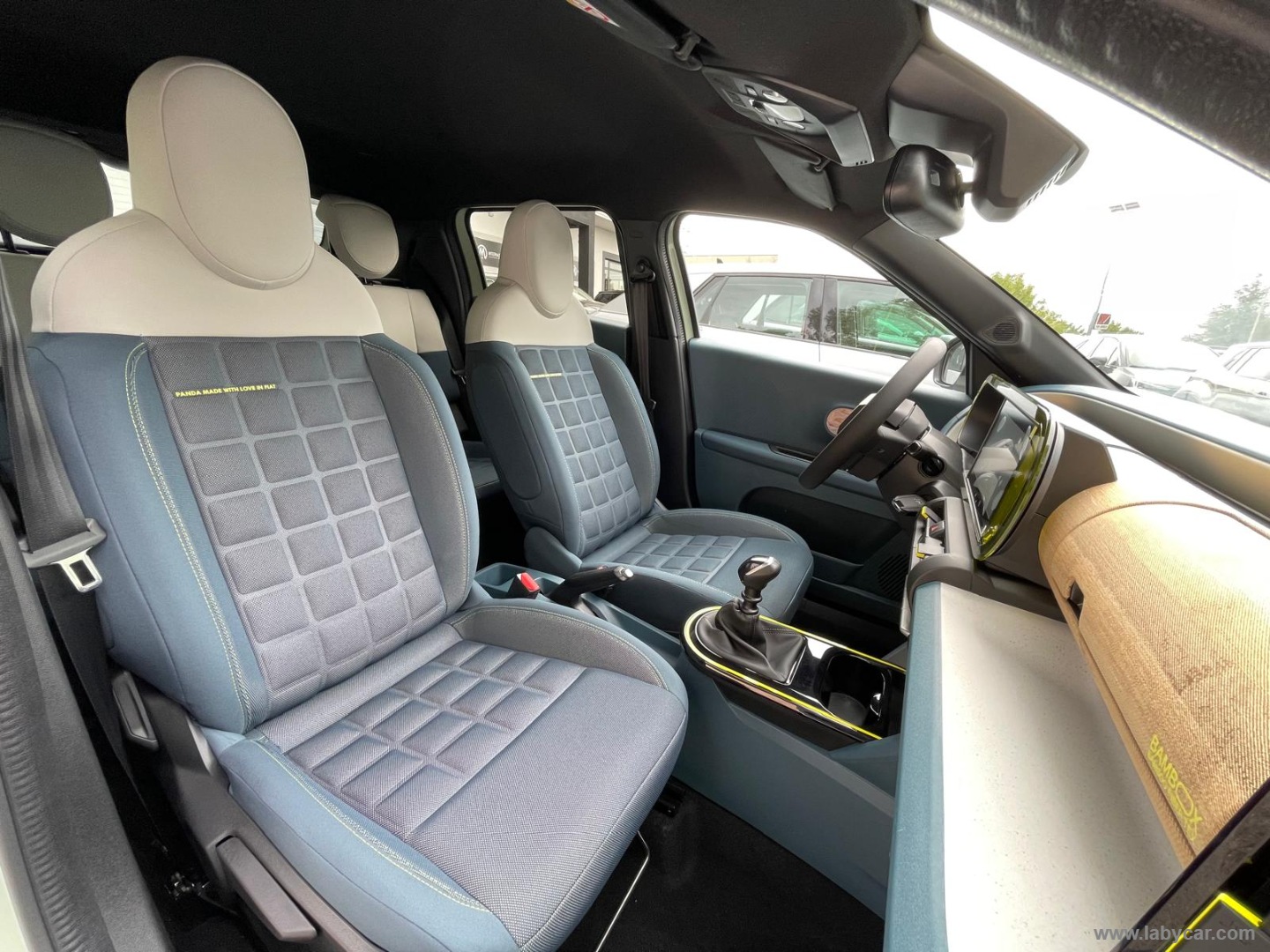 Fiat Grande Panda 1.2 100 CV S&S La Prima - Immagine 10