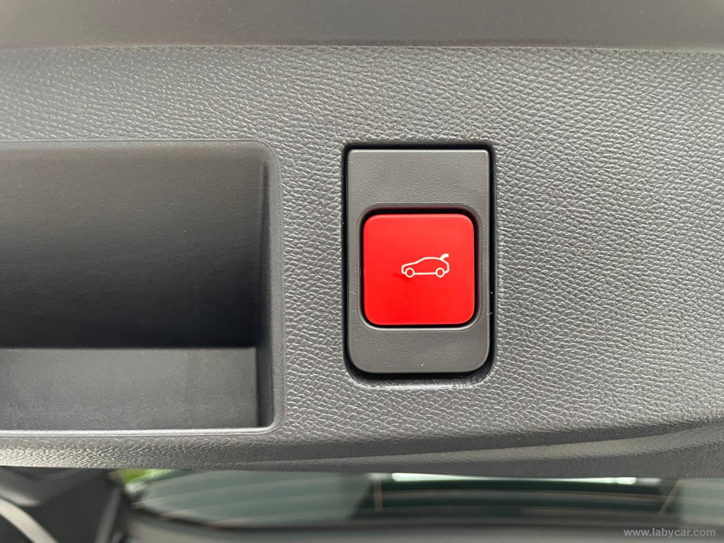 Citroën C5 Aircross Hybrid 145 e-DCS6 Max - Immagine 10