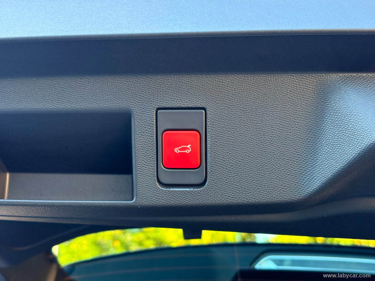 Citroën C5 Aircross Hybrid 145 e-DCS6 Max - Immagine 10