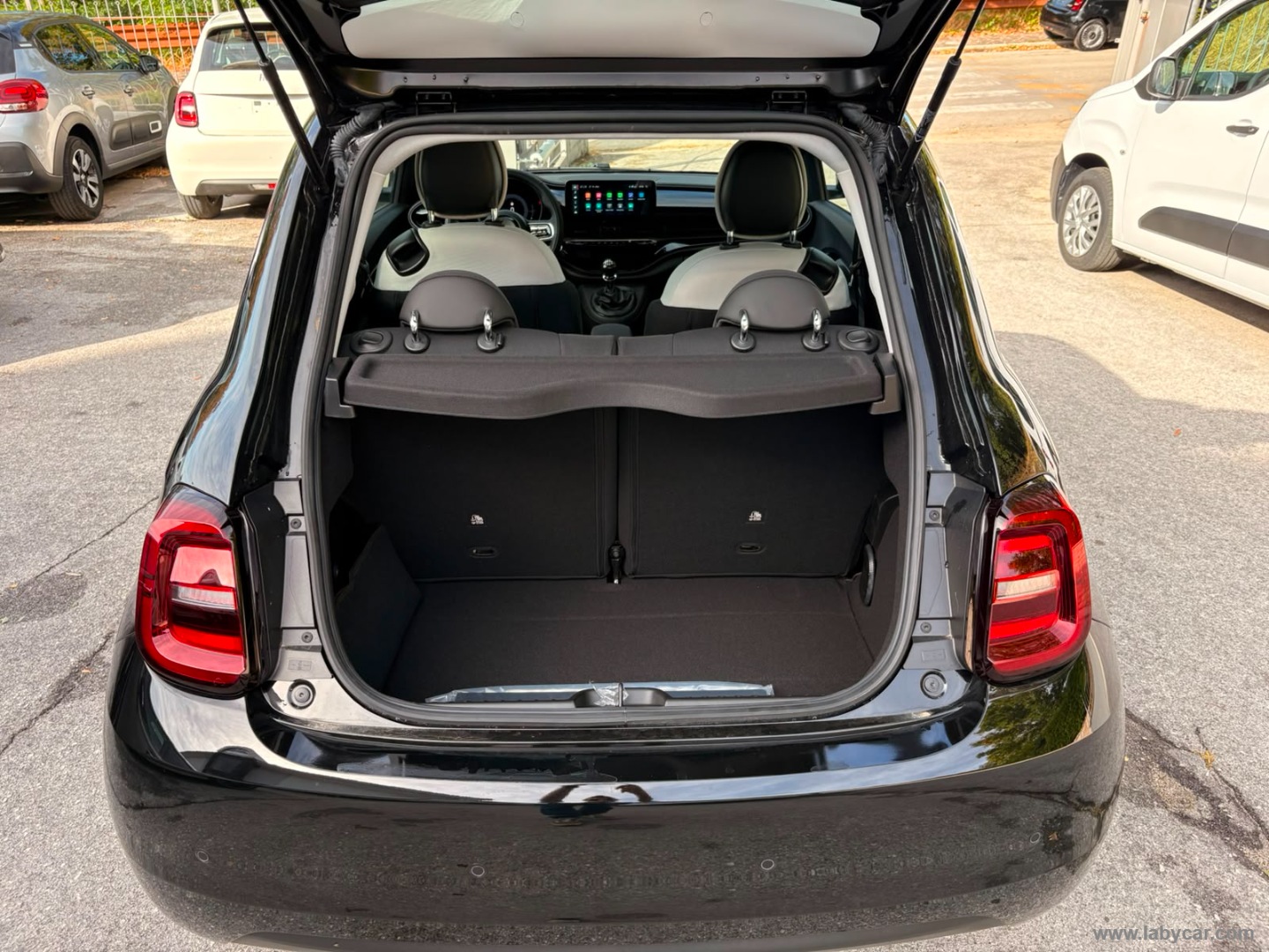 Fiat 500 Berlina Hybrid Icon - Immagine 10