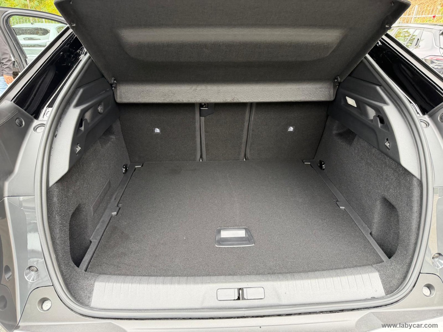 3008 Hybrid 145 e-DCS6 GT - immagine 10