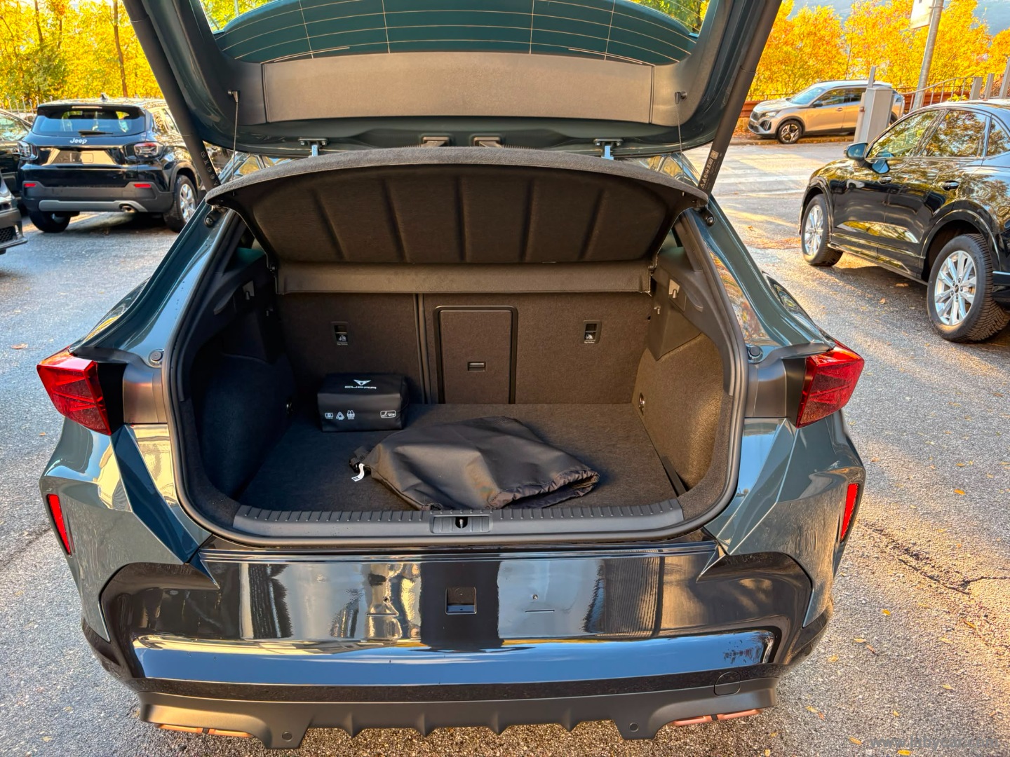 CUPRA Formentor 1.5 e-Hybrid DSG - Immagine 10