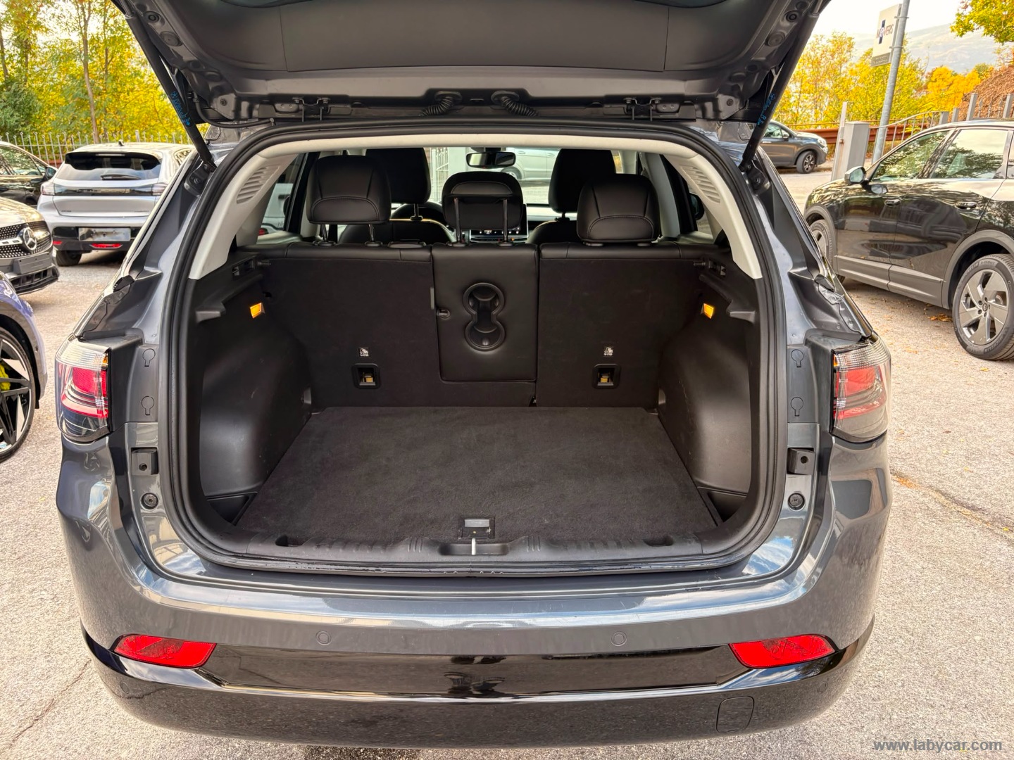 Jeep Compass 1.5 T4 130CV MHEV 2WD Summit - Immagine 10