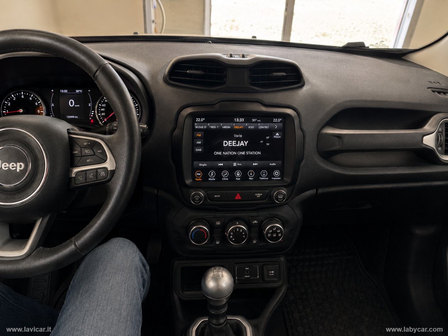 Renegade 1.6 Mjt 120CV Longitude - immagine 10