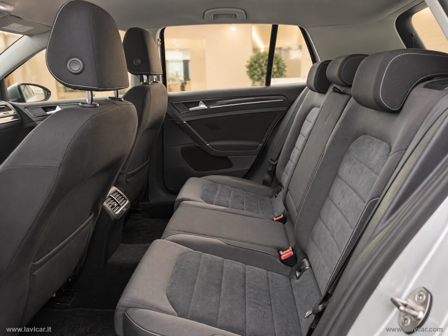 Golf 1.6 TDI 110 CV 5p. Highline BMT - immagine 10