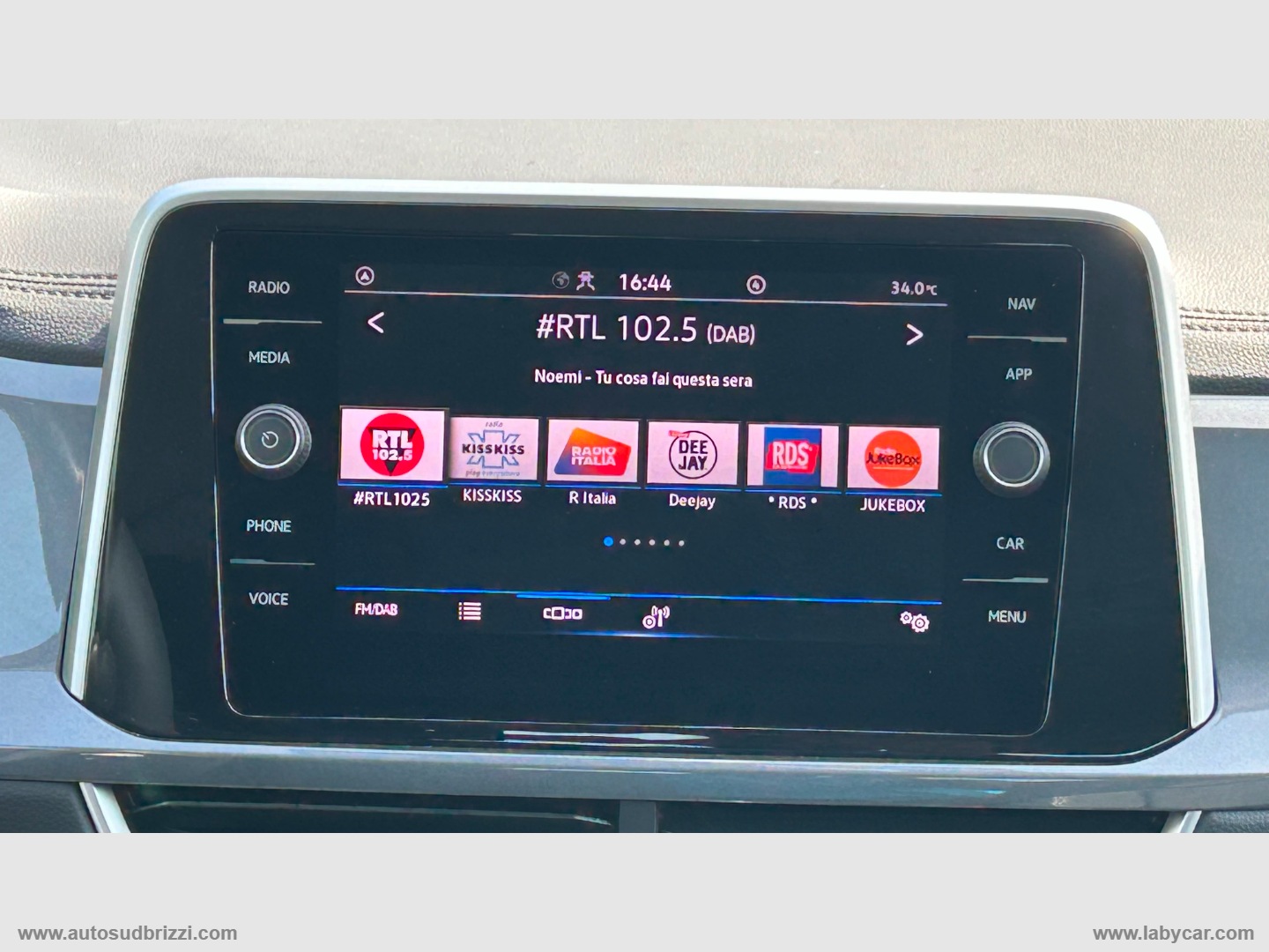 T-Roc 2.0 TDI 116 CV SCR Style - immagine 10