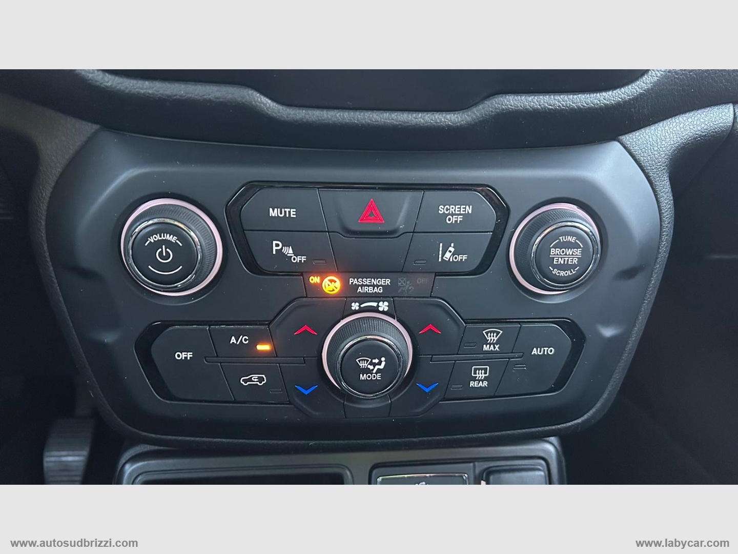 Renegade 1.6 Mjt 130CV Limited - immagine 10