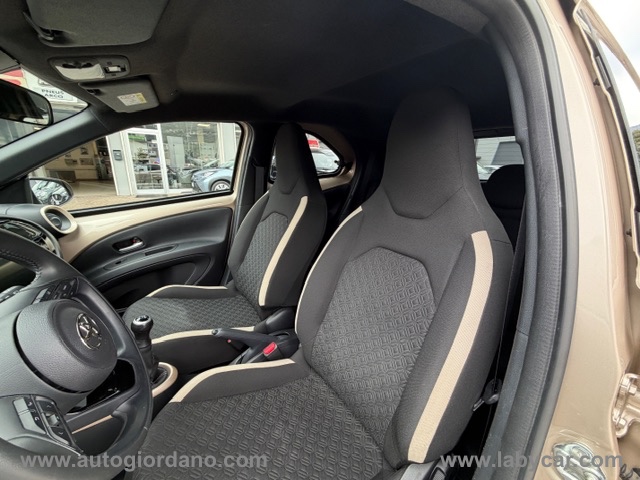 Aygo X 1.0 VVT-i 72 CV 5p. Trend - immagine 10