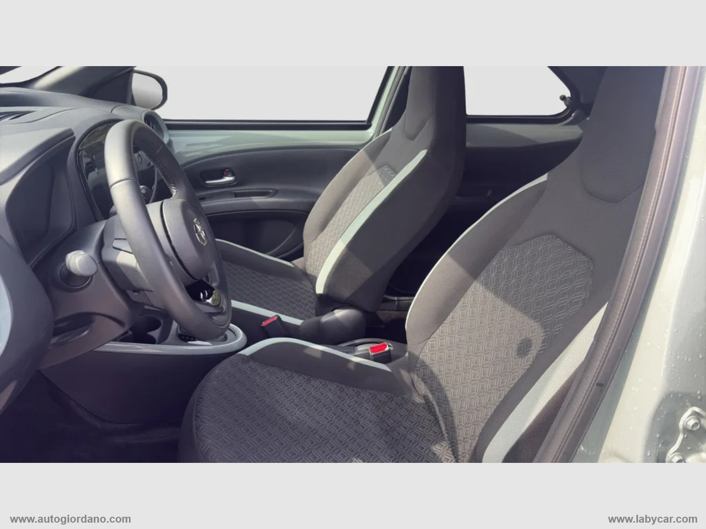 Aygo X 1.0 VVT-i 72 CV 5p. Trend - immagine 10