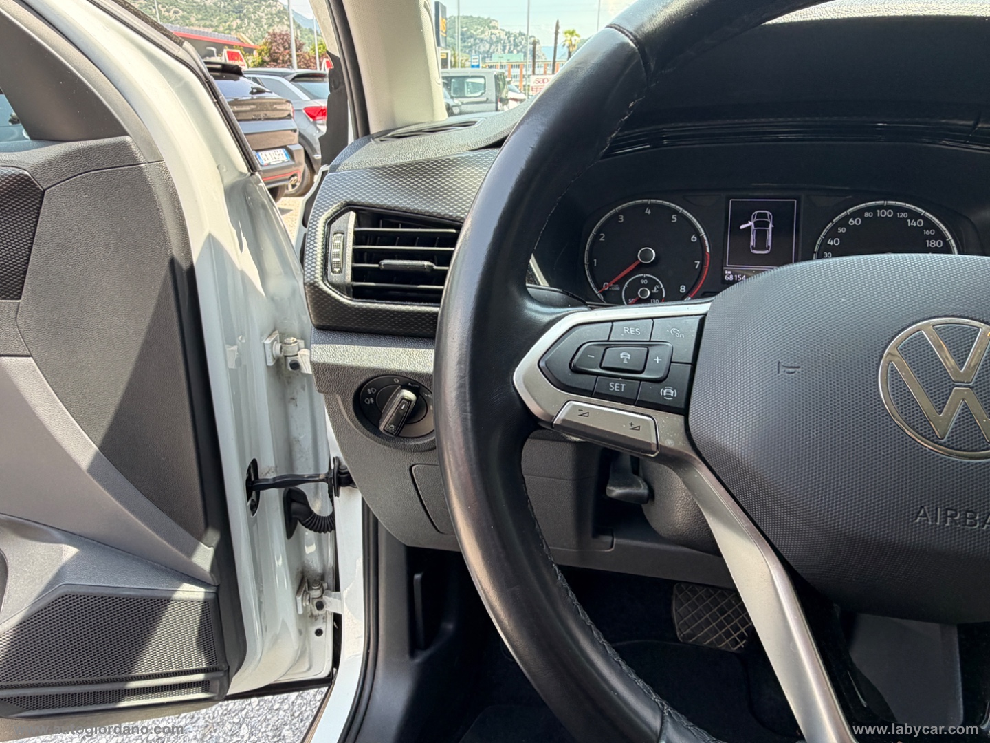 T-Cross 1.0 TSI 110 CV DSG Advanced - immagine 10