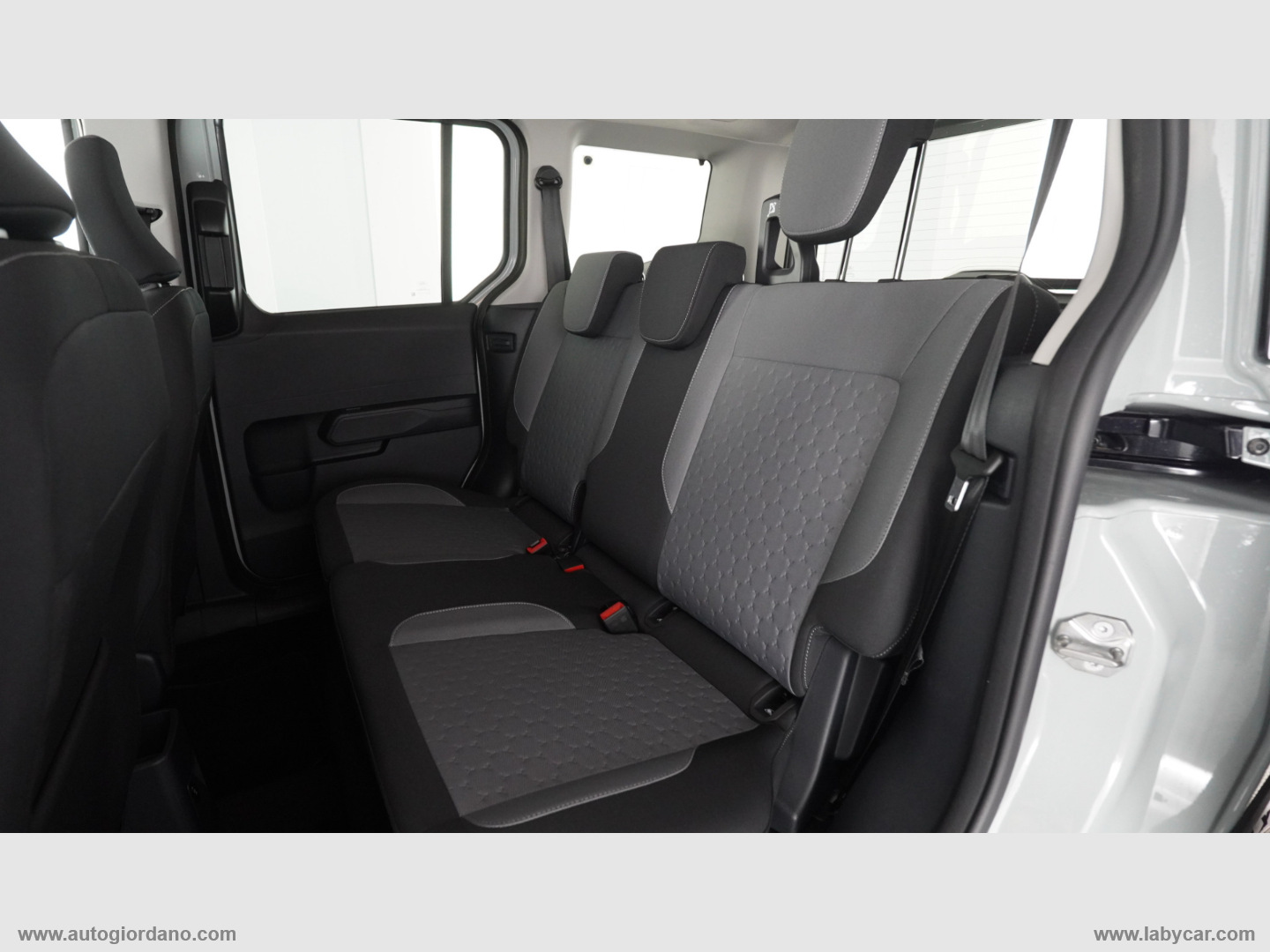 Tourneo Courier 1.0 EcoBoost Titanium - immagine 10