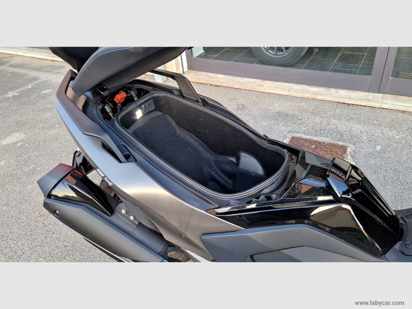 AK 550 PREMIUM - immagine 10