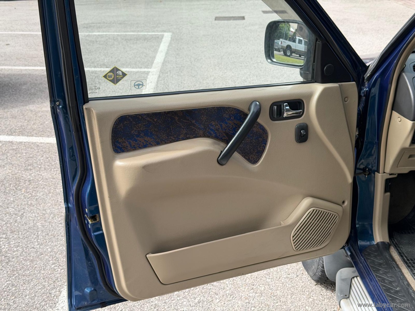 Terrano II 2.7 Tdi 5p. Elegance TRAINO 28Q.LI-NEOPATENTATI - immagine 10