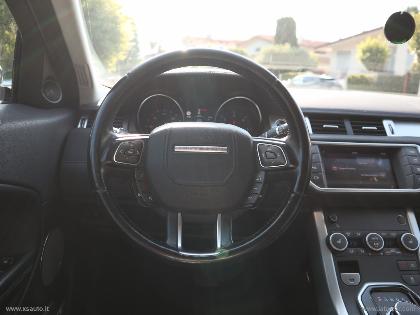 RR Evoque 2.0 TD4 180CV 5p. SE Dynamic - immagine 10