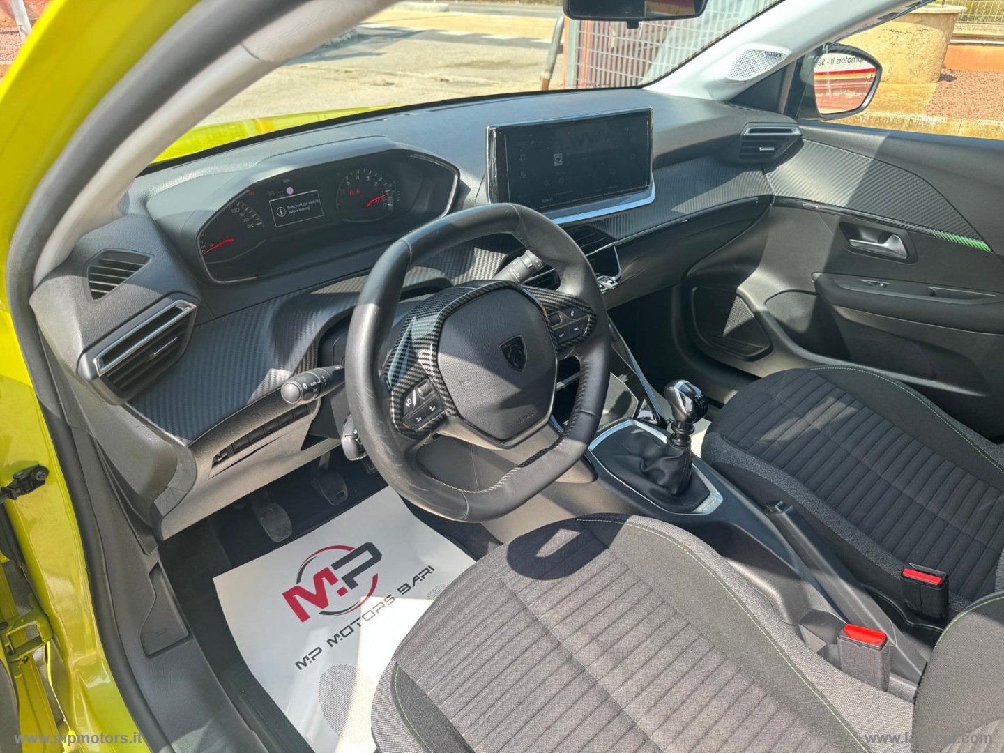 208 GT PACK 1.2 100CV 5P. - immagine 10