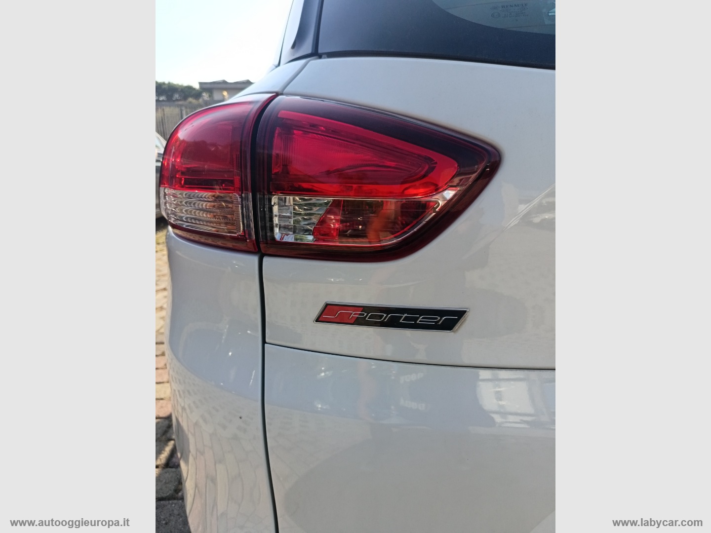 Clio Sporter 0.9 TCe 12V 90 Costume Nat. FINO AL 15/08 P.P. INCLUSO - immagine 10