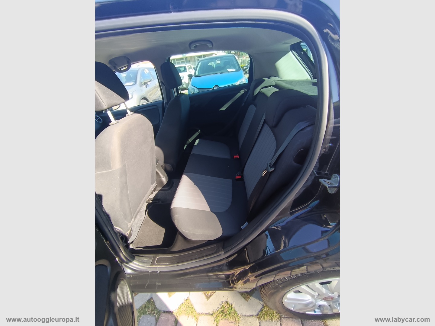 Punto 1.4 8V 5p. Easypower Lounge - immagine 10