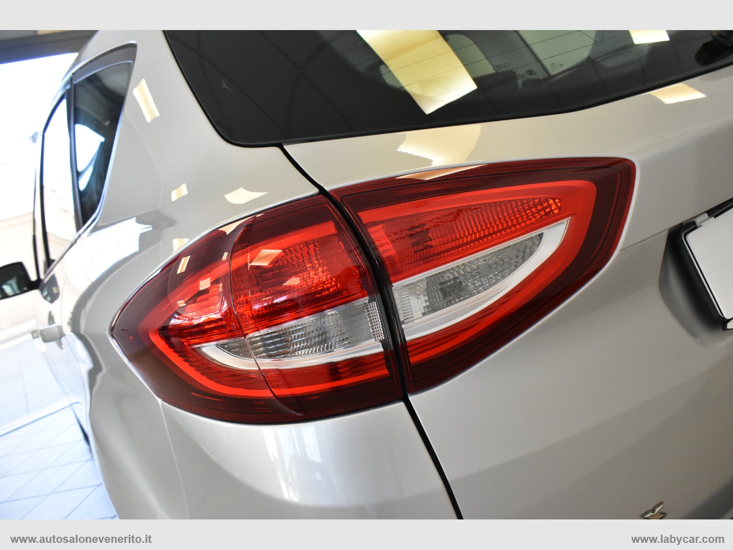 C-Max 1.5 TDCi 120 CV S&S Plus - immagine 10