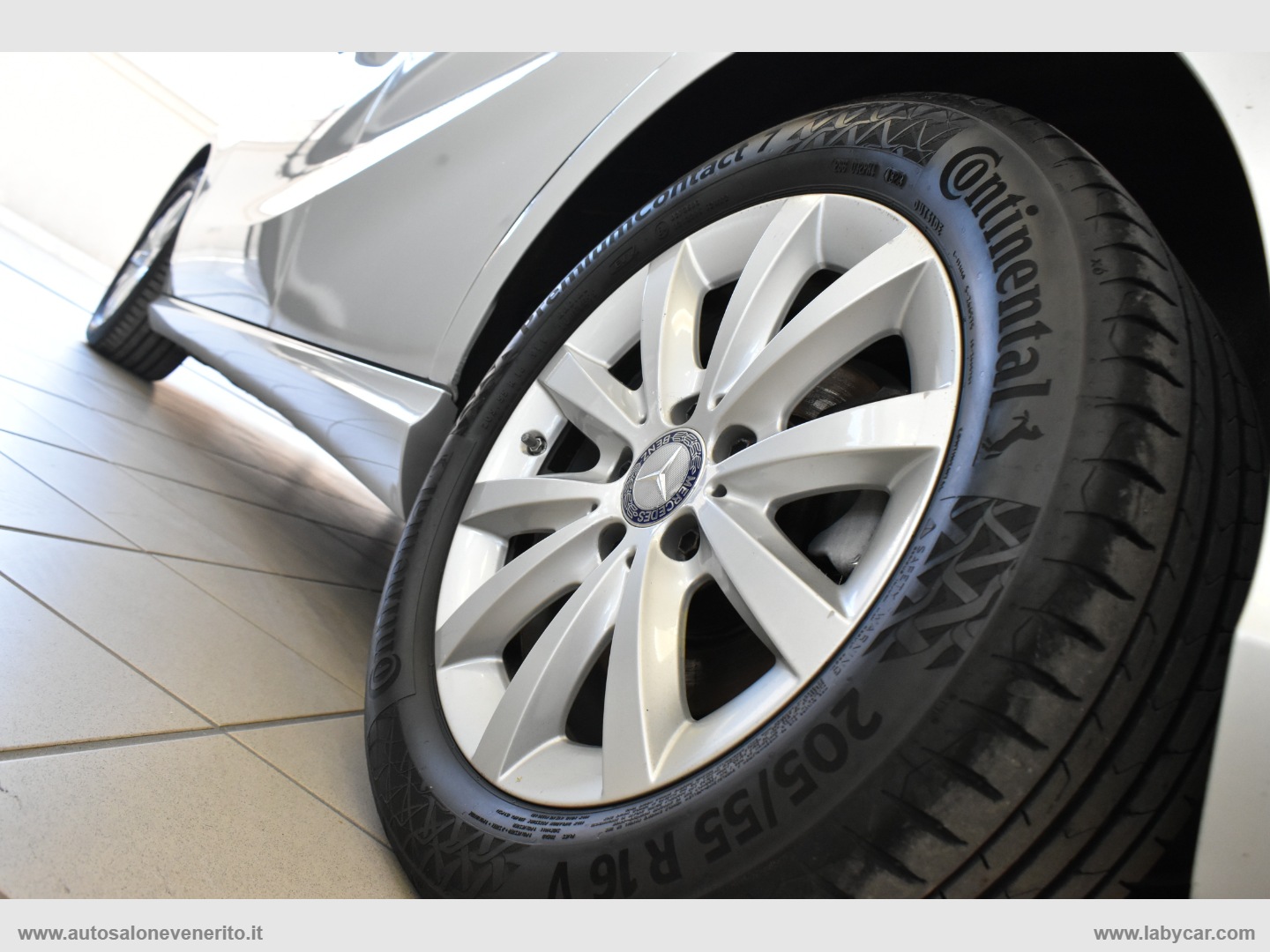 A 180 d Automatic Executive - immagine 10