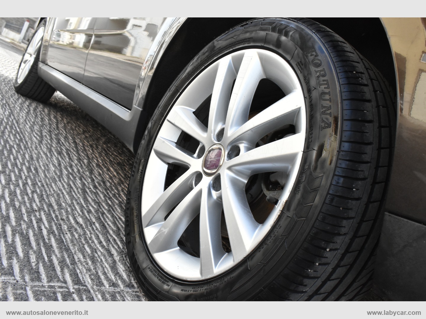 Croma 1.9 MJT Emotion - immagine 10
