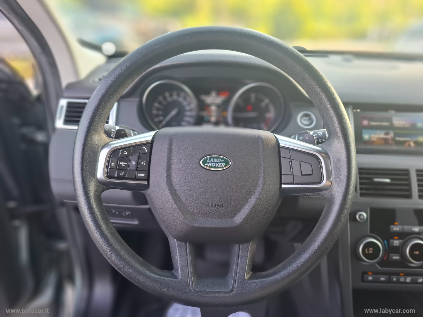 Discovery Sport 2.0 TD4 150 CV Pure - immagine 10