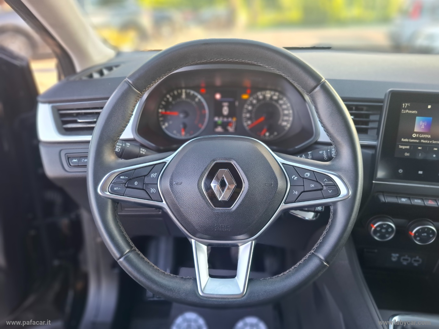 Captur Blue dCi 8V 95 CV Zen - immagine 10