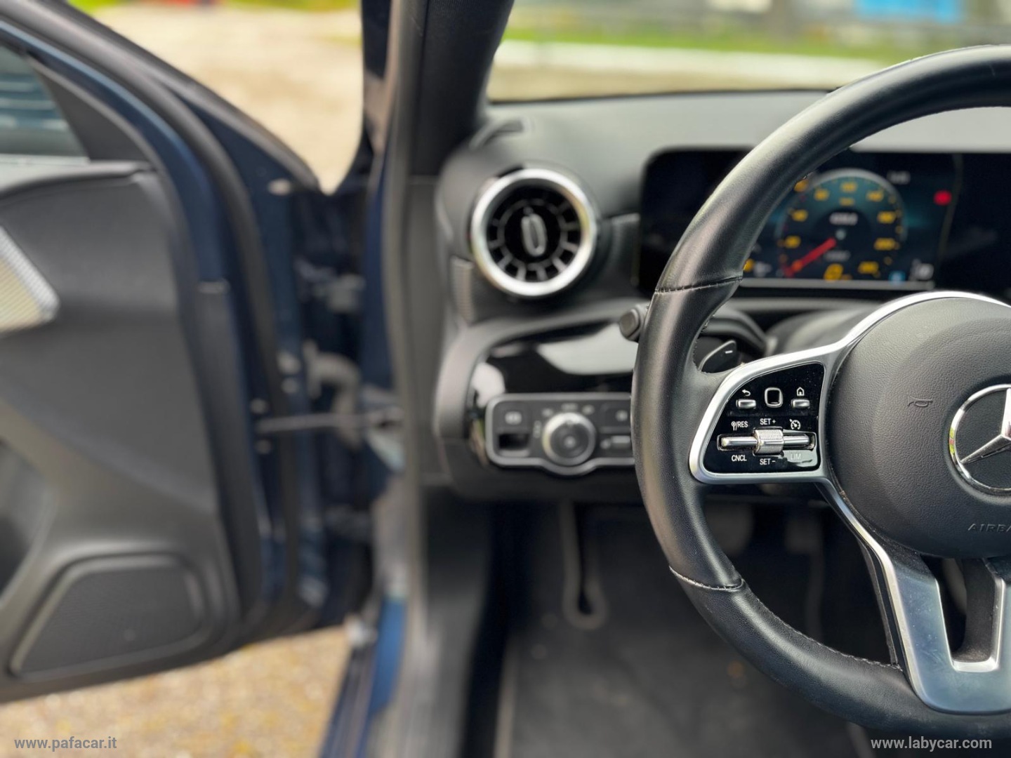 A 180 d Automatic Executive - immagine 10