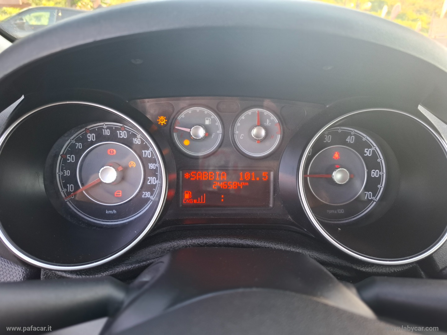 Punto 1.4 8V 5p. Natural Power Lounge - immagine 10