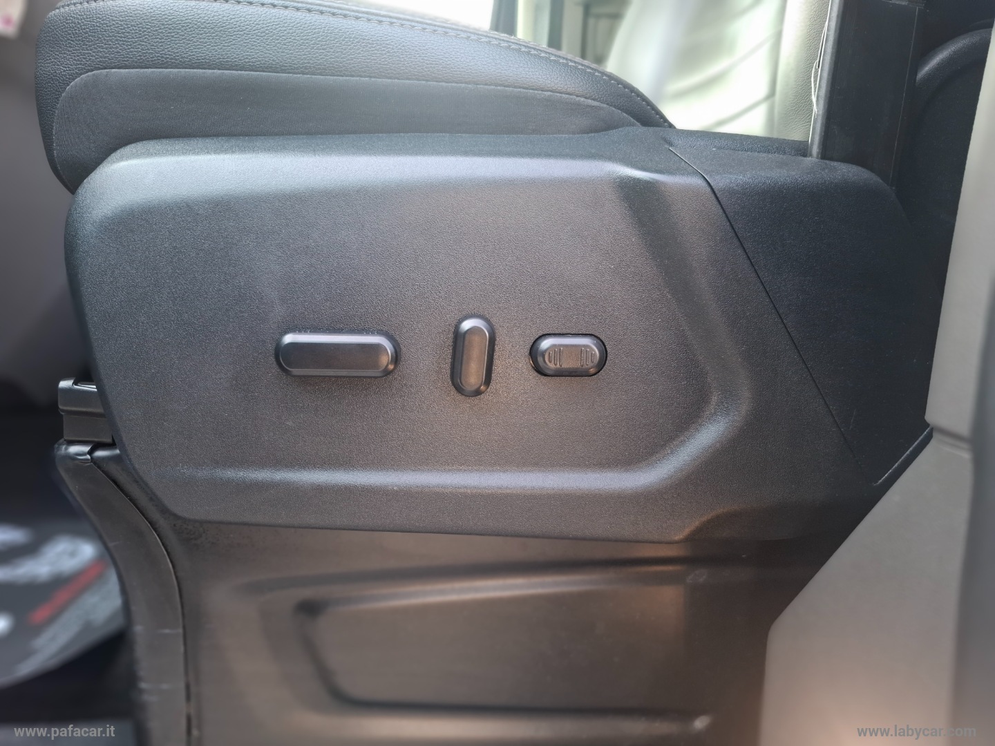 Tou.Cust.320 2.0EcoB.130aut. PC sol.Tit. - immagine 10