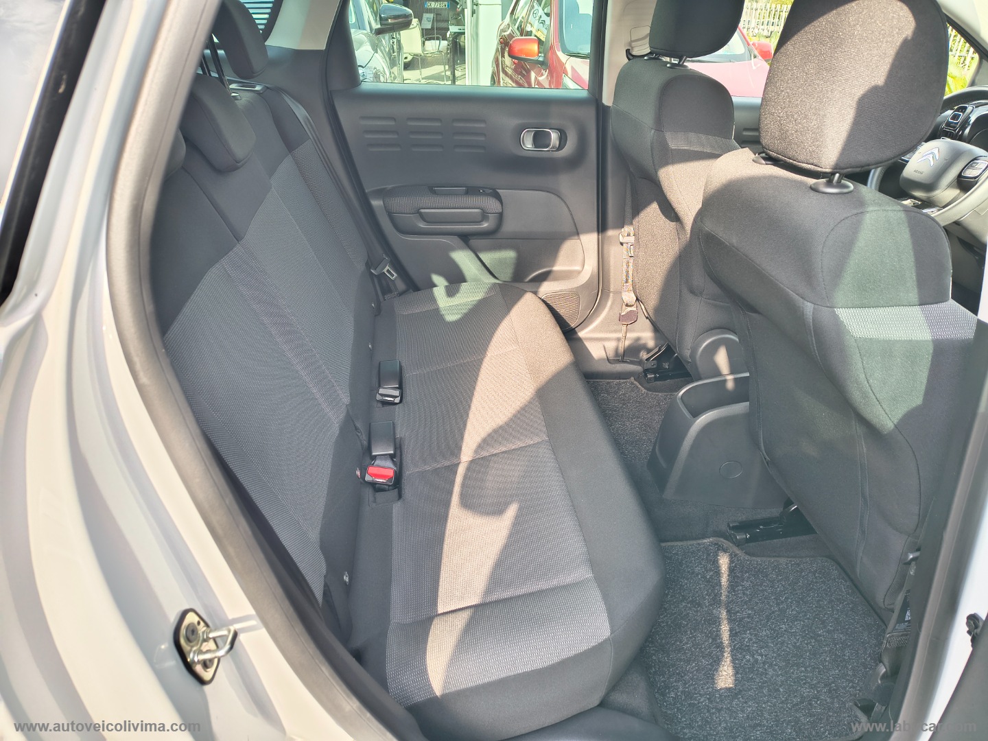 C3 Aircross BlueHDi 120 S&S EAT6 Feel - immagine 10