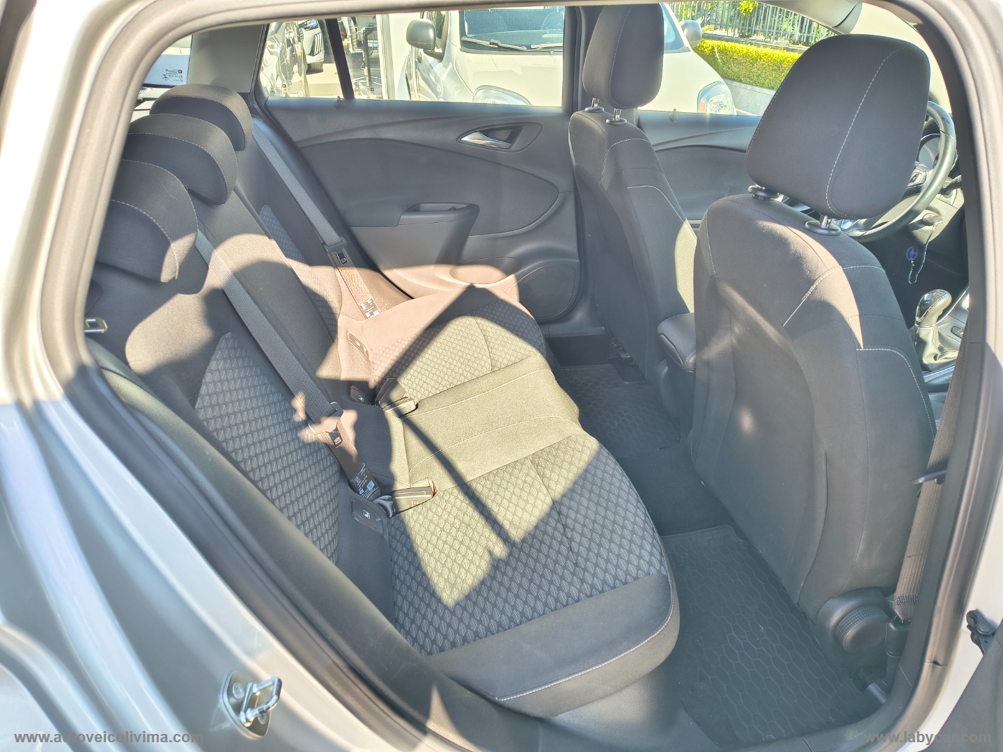 Astra 1.6 CDTi 110 CV S&S ST Business UNICO PROPRIETARIO - immagine 10