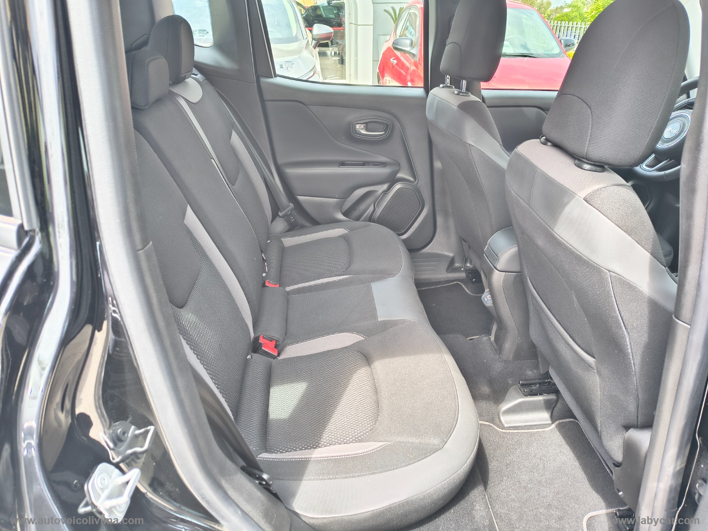 Renegade 1.6 Mjt 130CV Limited - immagine 10
