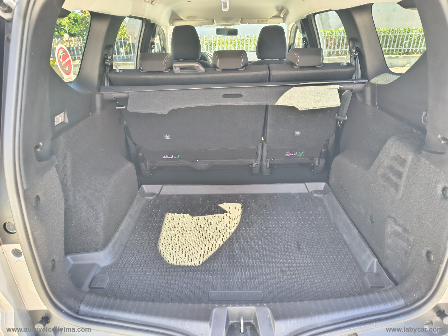 Jogger 1.0 TCe GPL 100CV 5 posti Extreme - immagine 10