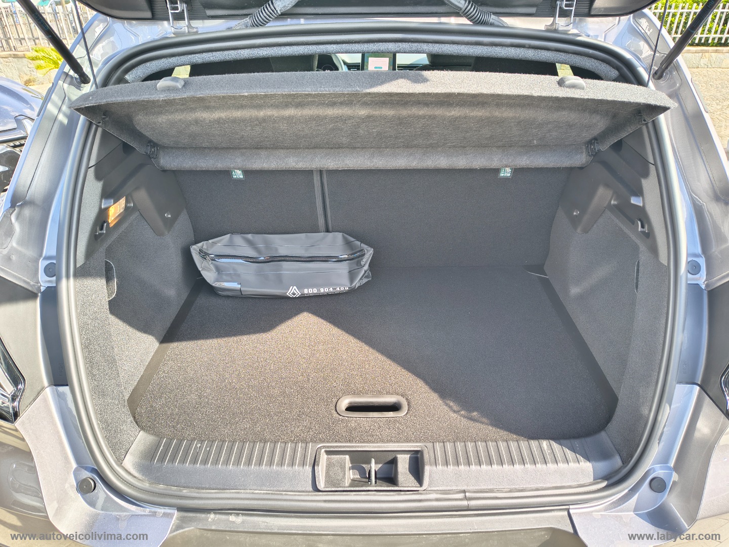 Captur Eco-G 120 CV Techno KM 0 ITALIA - immagine 10