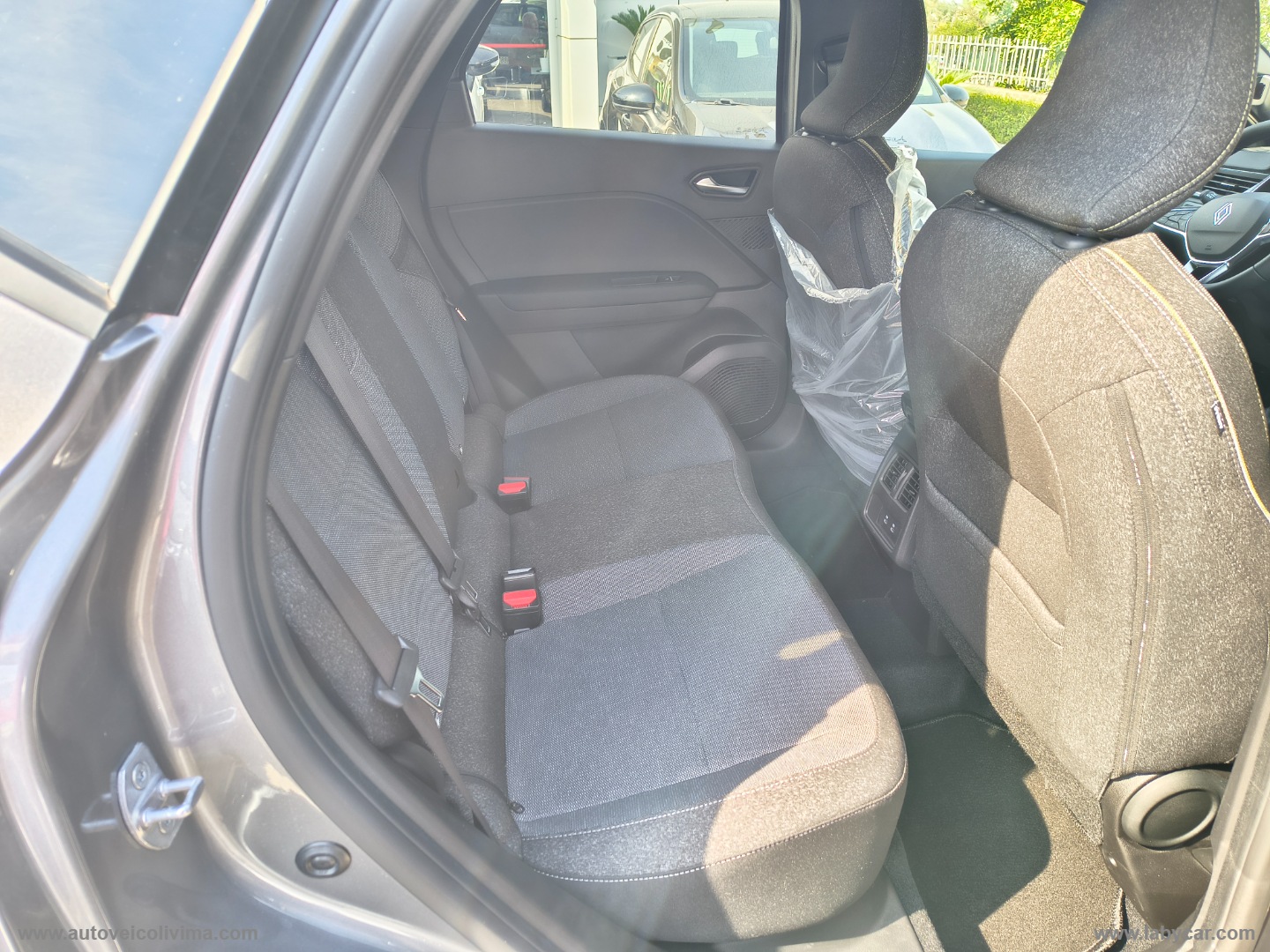 Captur Eco-G 120 CV Techno - immagine 10