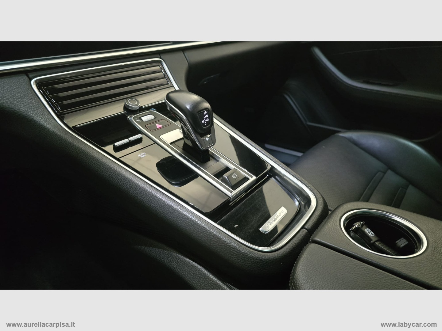 Panamera 4 Executive - immagine 10