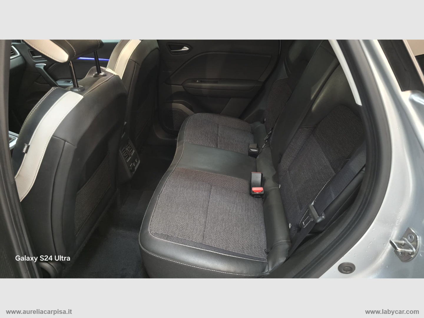 Captur TCe 12V 100 CV GPL Intens - immagine 10