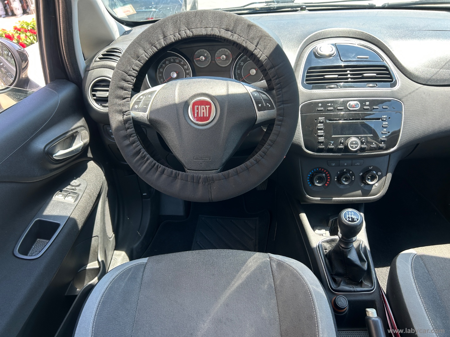 Punto 1.2 8V 3p. Lounge - immagine 10