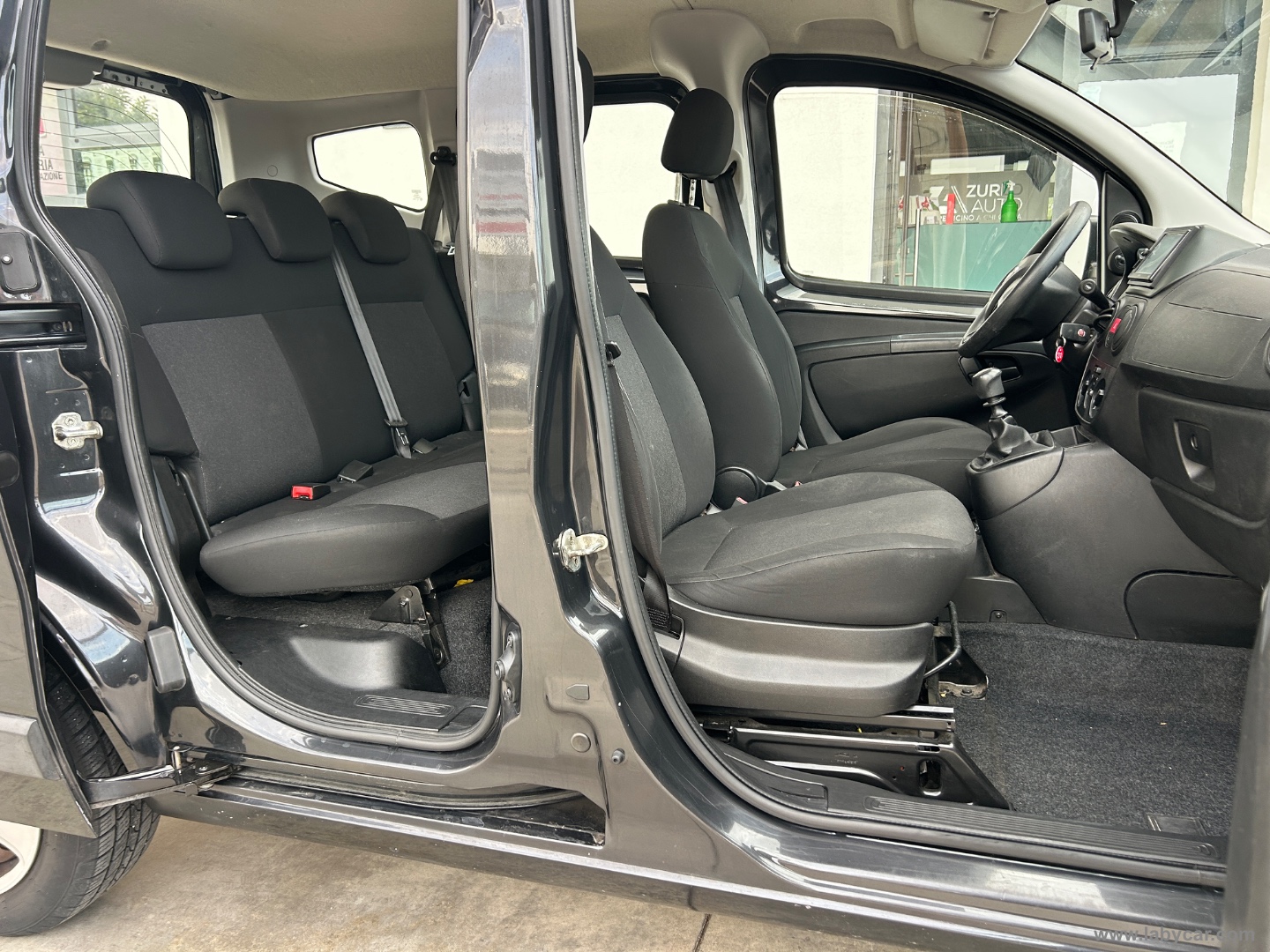 QUBO 1.4 8V 77 CV Easy - immagine 10