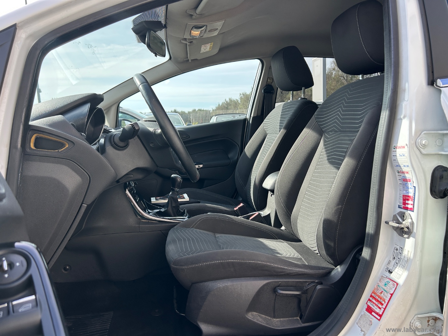 Fiesta 1.5 TDCi 75 CV 5p. Titanium - immagine 10