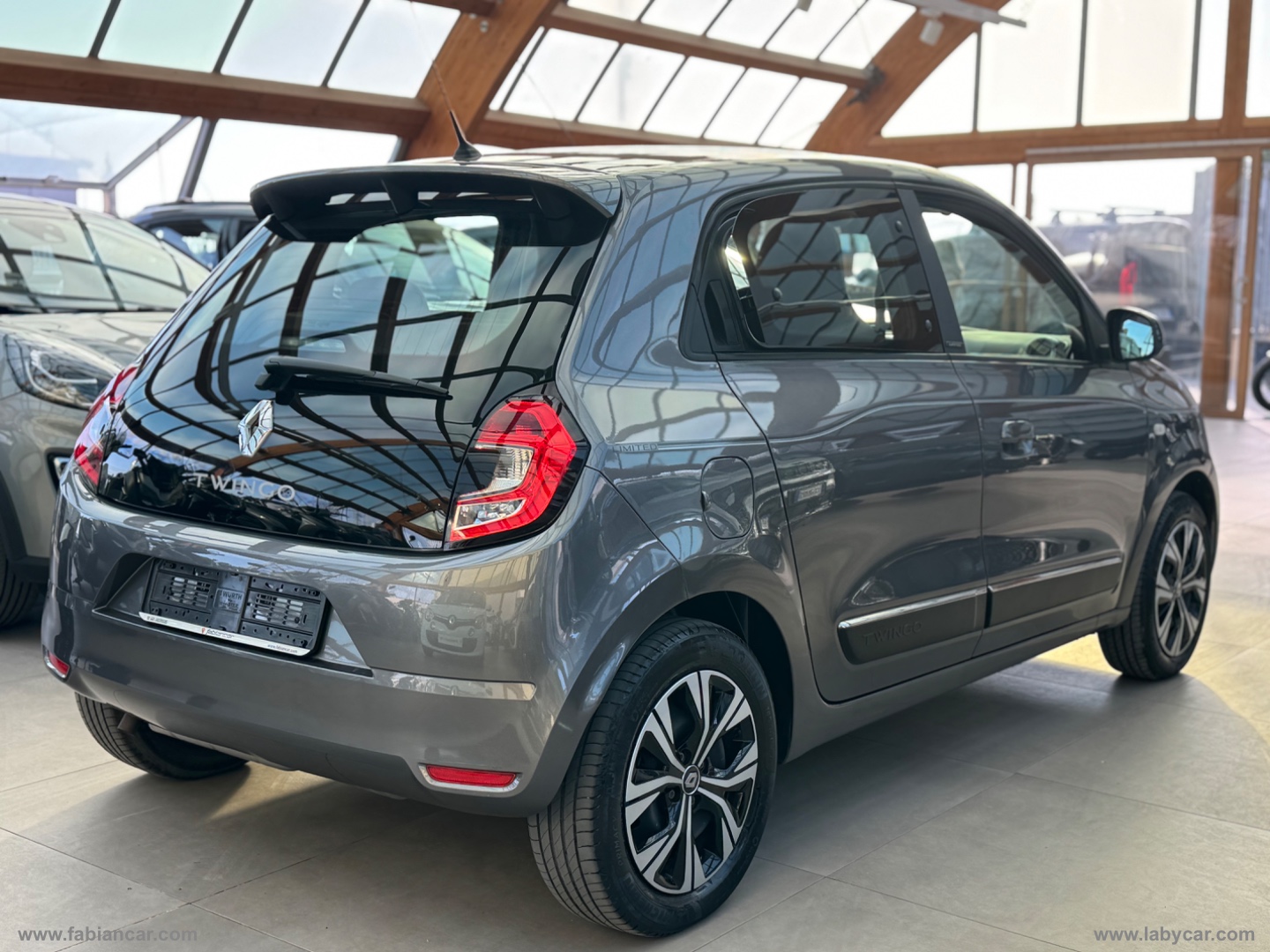 Twingo 1.0 SCE LIMITED - immagine 10