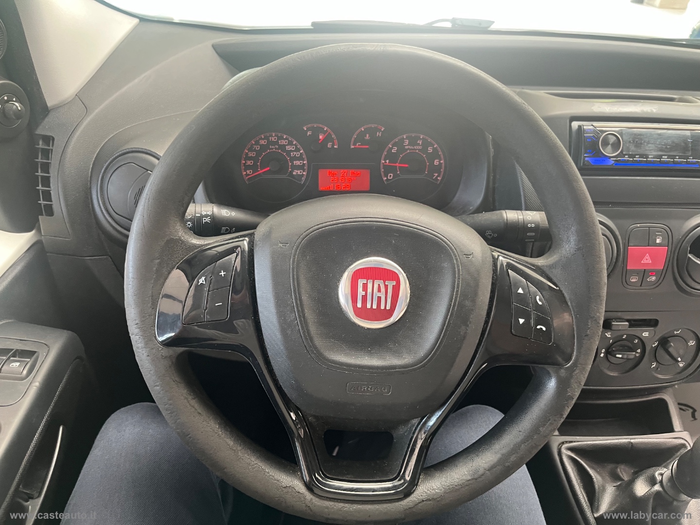 Fiorino 1.4 8V CNG 70CV Cargo SX - immagine 10