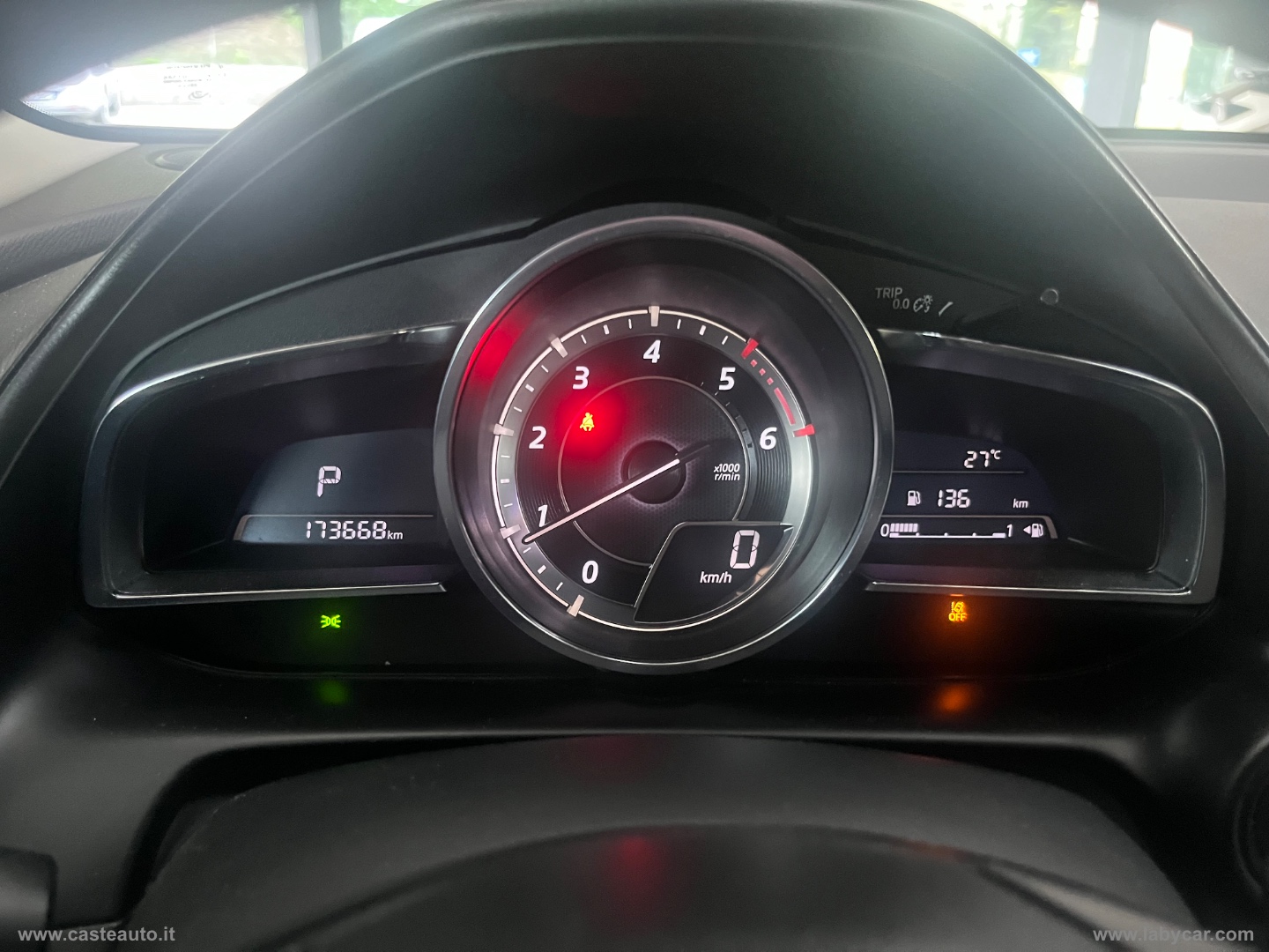 CX-3 1.5L Skyactiv-D AWD Exceed AUTO - immagine 10