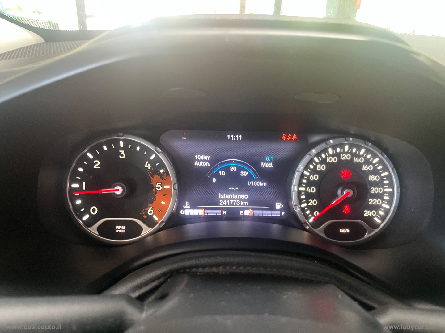 Renegade 1.6 Mjt 120CV Limited - immagine 10