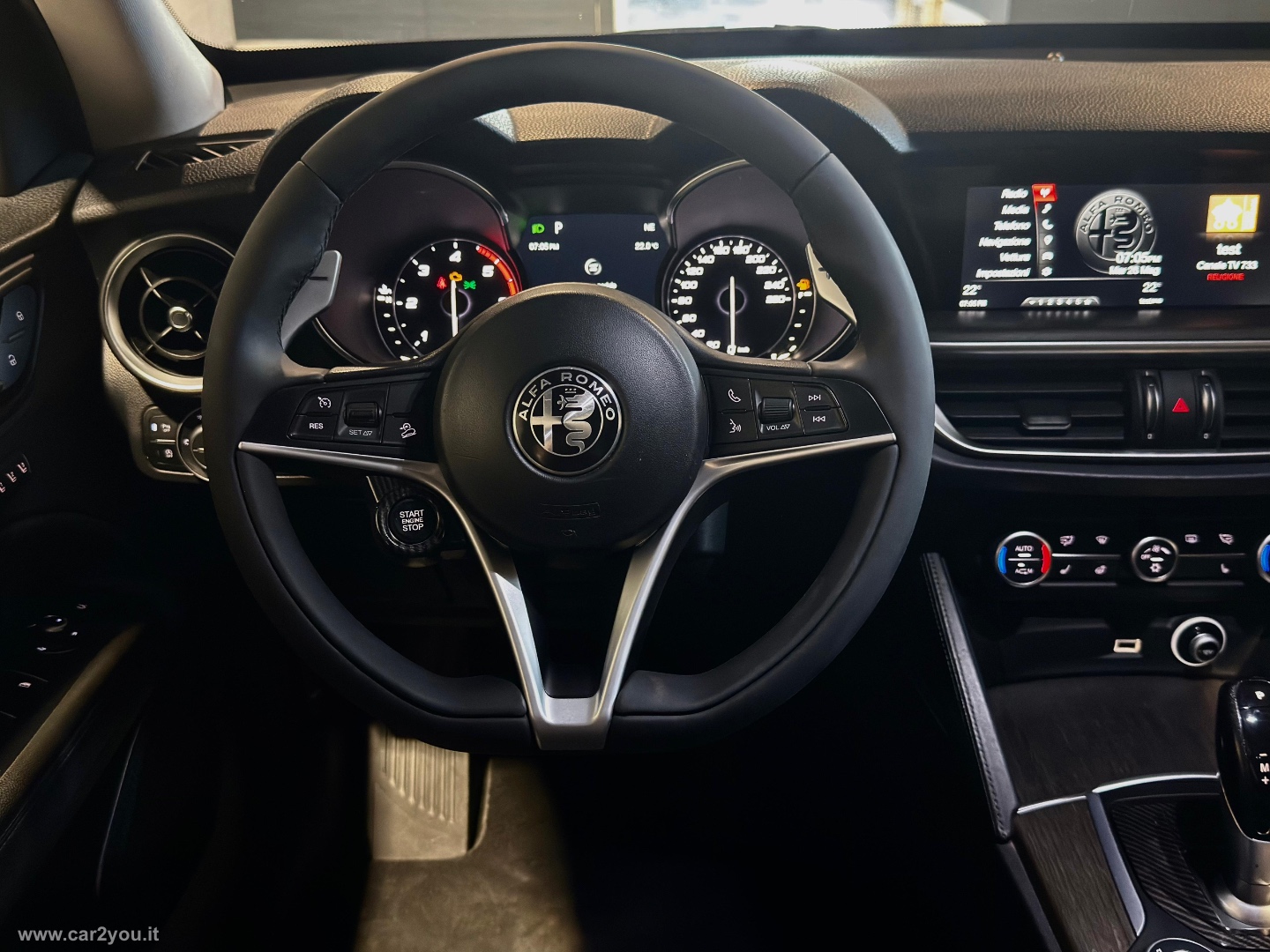 Stelvio 2.2 T.diesel 210 CV AT8 Q4 Exec. - immagine 10