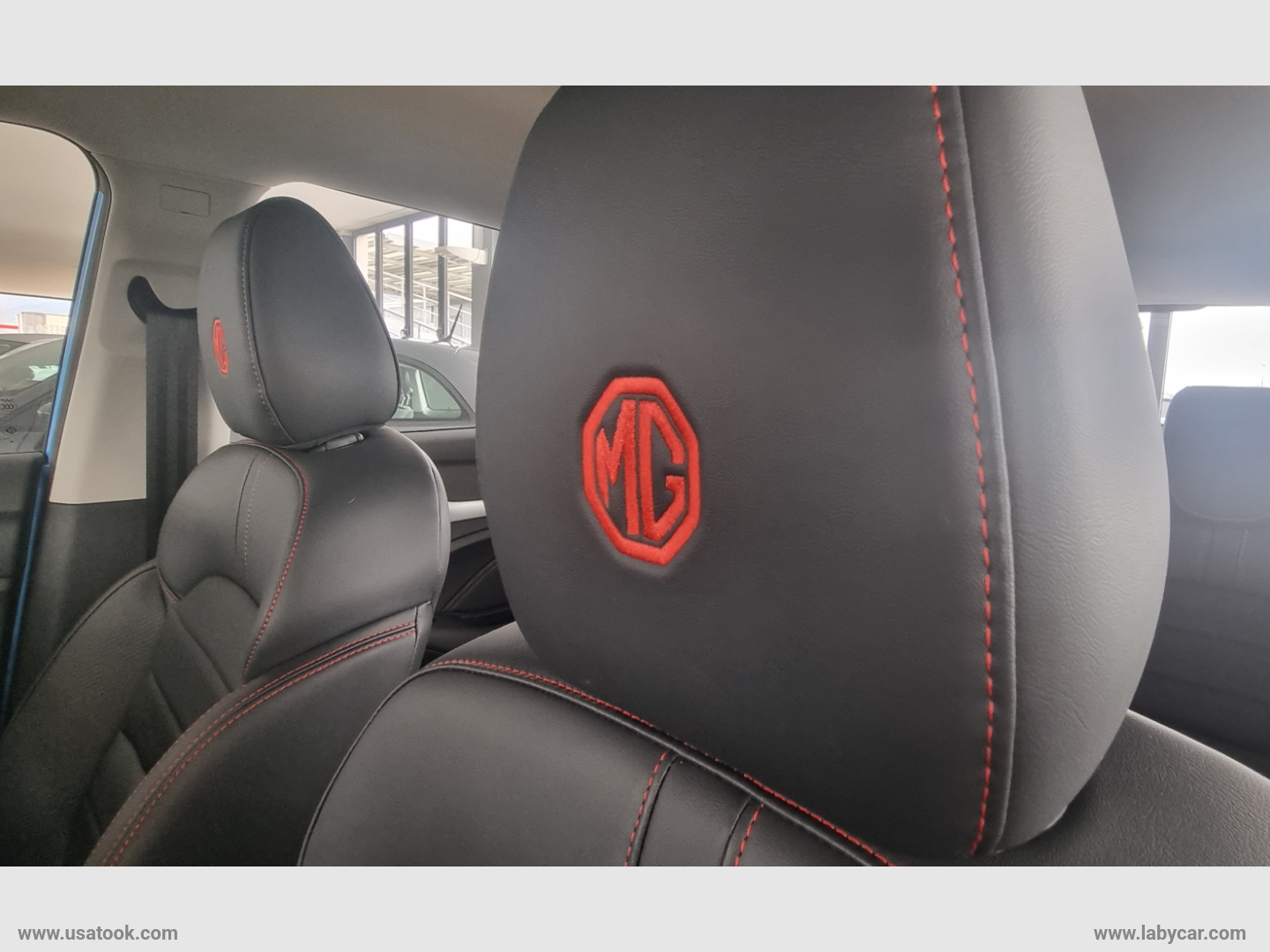 ZS 1.5 VTi-tech Luxury MG ZS 1.5 LUXURY KM0 - immagine 10